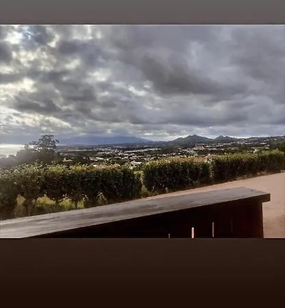 Emigrante Aparthotel *