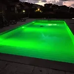 Emigrante Aparthotel