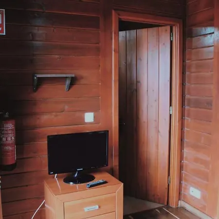 Emigrante Aparthotel Capelas