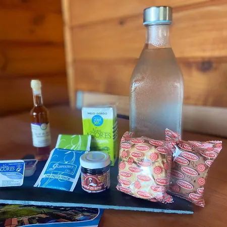 Ξενοδοχείο με διαμερίσματα Emigrante Capelas (Sao Miguel)