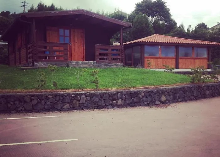 Hotel apartamentowy Emigrante