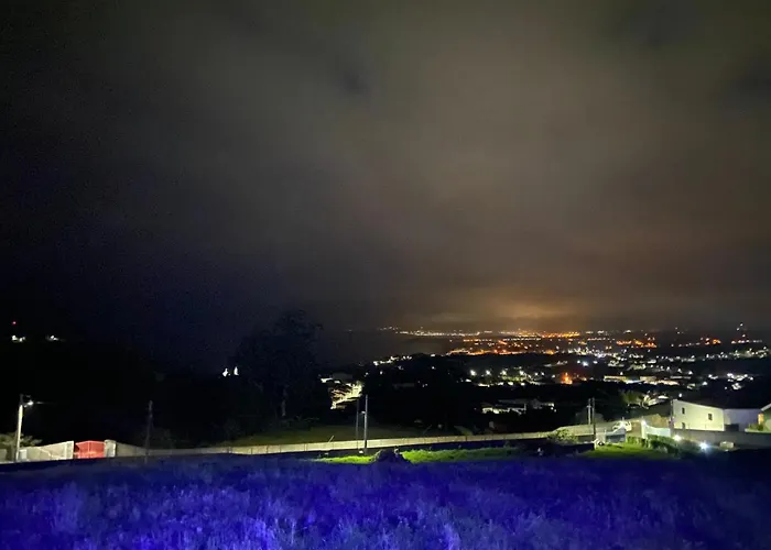 Ξενοδοχείο με διαμερίσματα Emigrante *